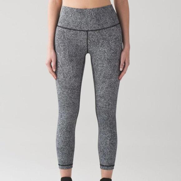 Lululemon High Times Pant  - 6 - Picture 1 of 8